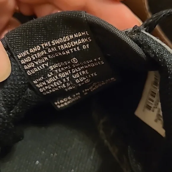 SOLD Nike Cortez Women's Size 6 Rose Pink and Black - Picture 6 of 8